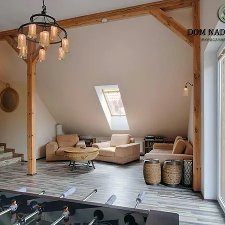 Séjour à la ferme Dom Nad Krzywym - Prywatna Plaza, 2 Boiska, Sauna, Plac Zabaw