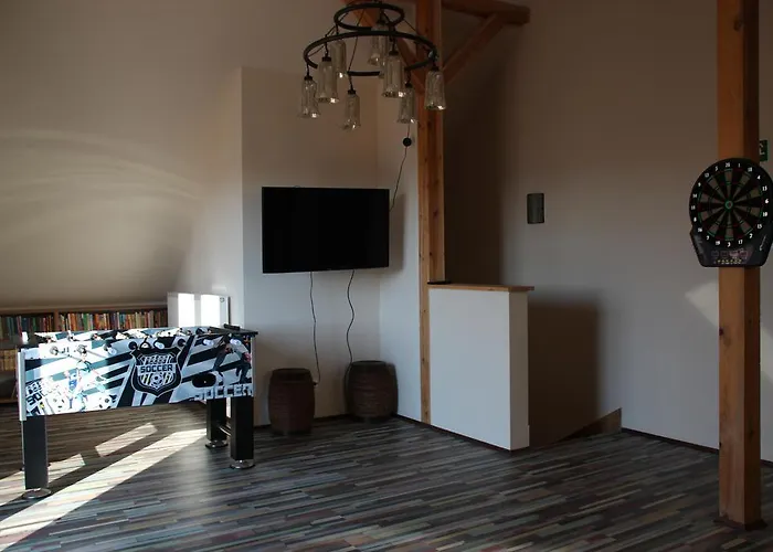 Dom Nad Krzywym - Prywatna Plaza, 2 Boiska, Sauna, Plac Zabaw 팜스테이